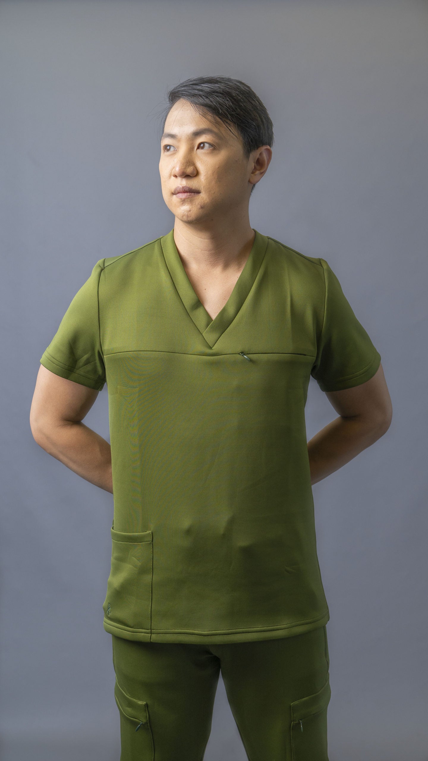 High-quality men's medical scrubs