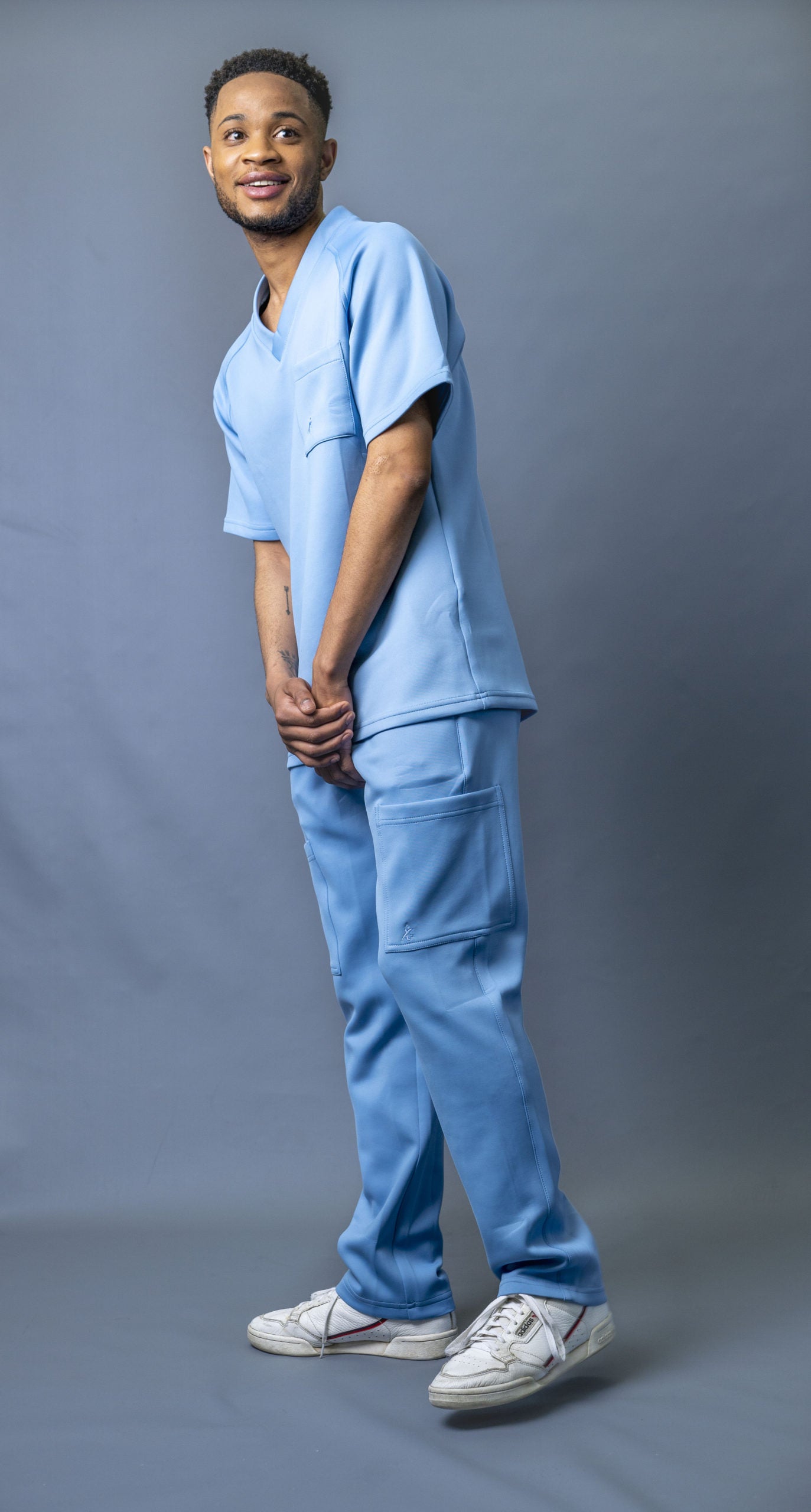 High-quality men's medical scrubs