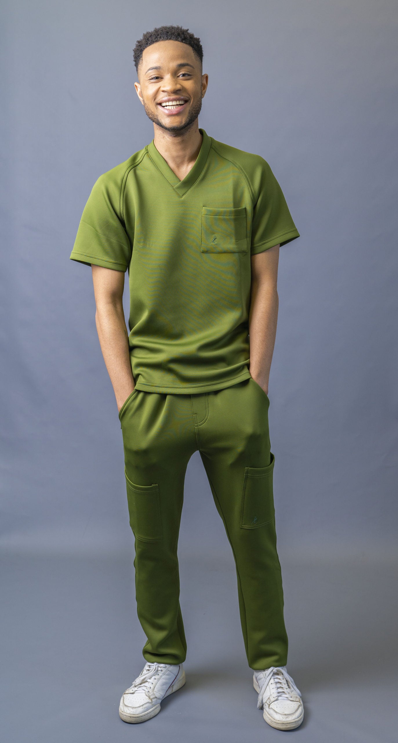 High-quality men's medical scrubs