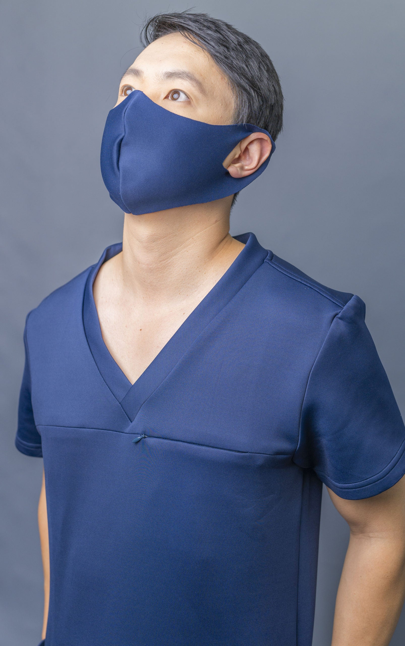High-quality men's medical scrubs