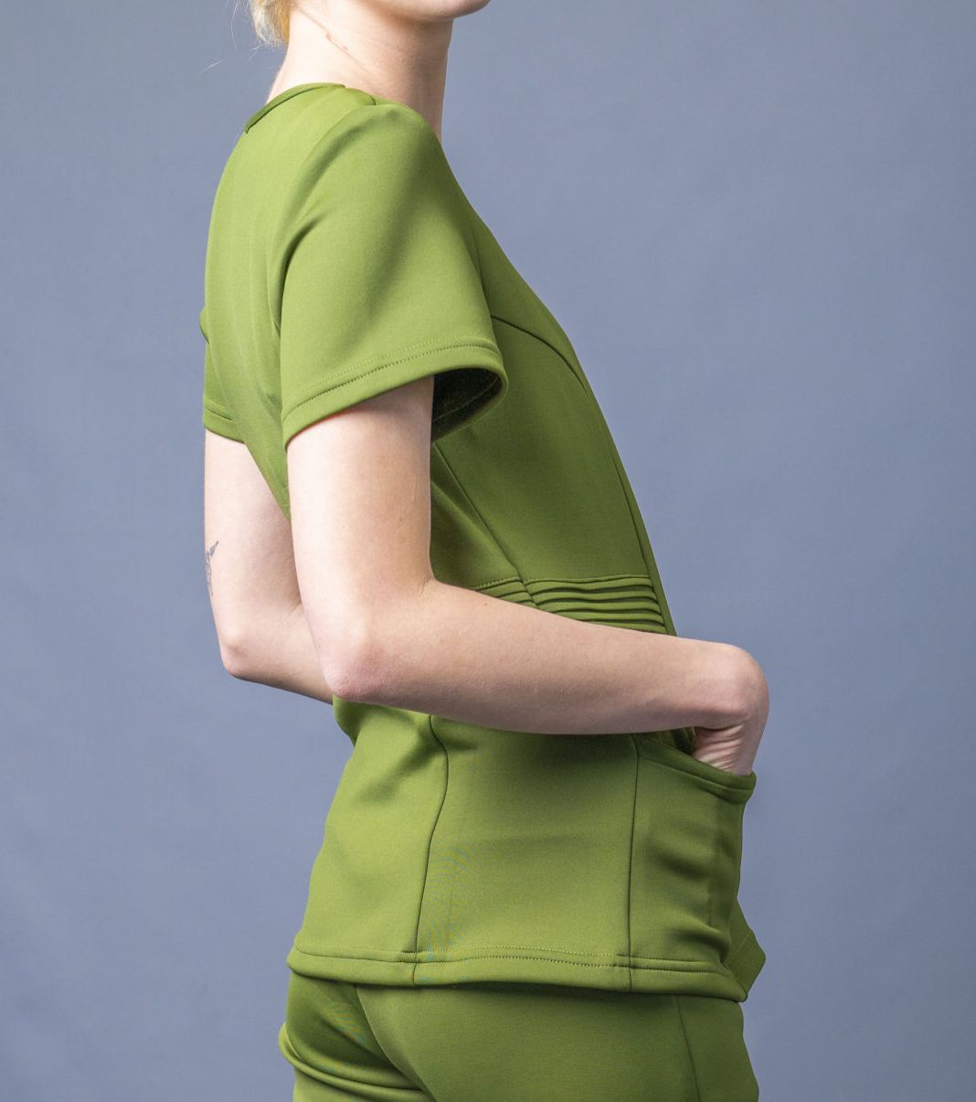 High-quality women's medical scrubs
